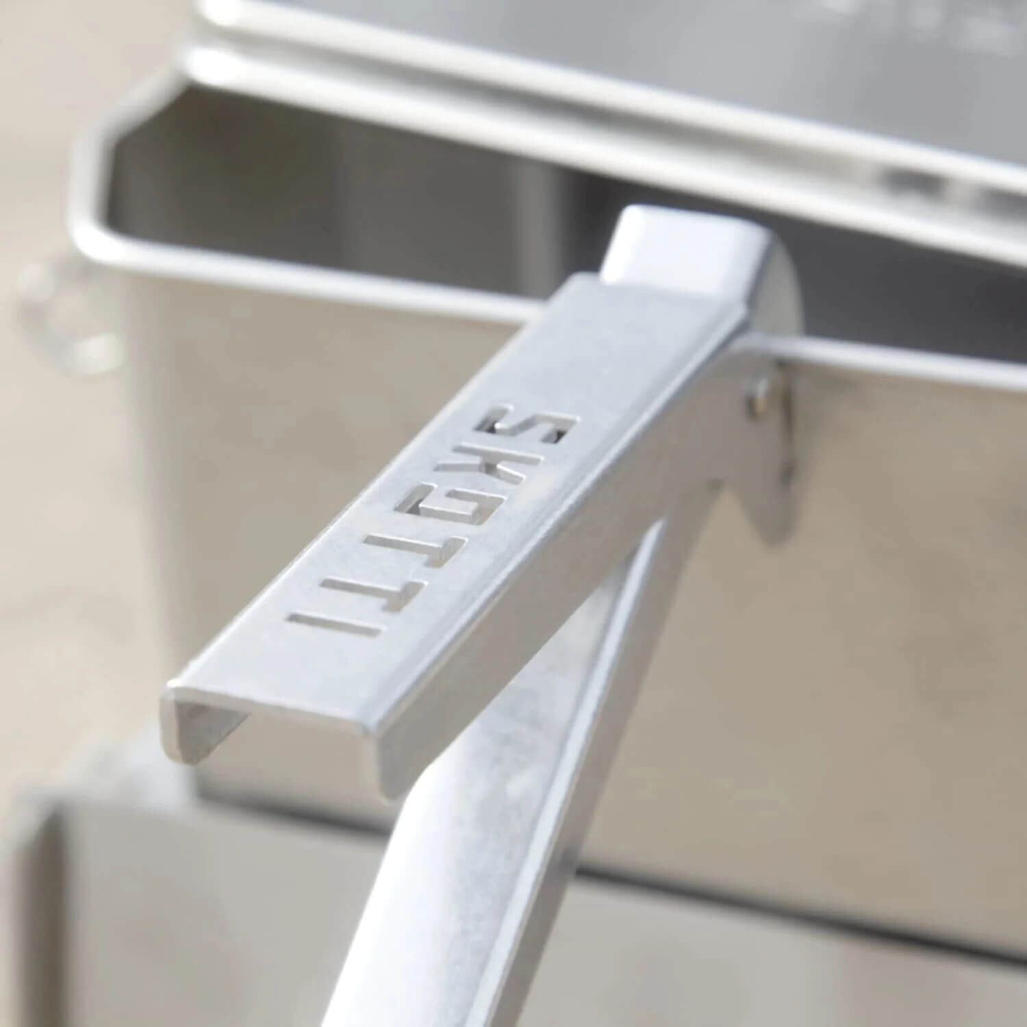 SKOTTI BOKS BUNDLE Edelstahl | 1 Liter + 2,5 Liter von SKOTTI SKOTTI BOKS BUNDLE Edelstahl | 1 Liter + 2,5 Liter von SKOTTI