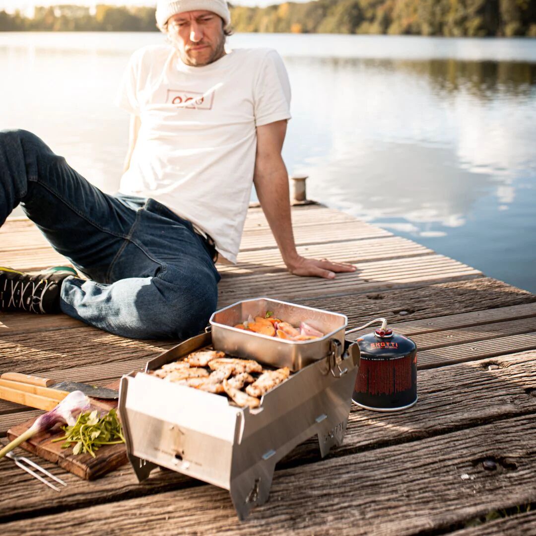 2te Wahl SKOTTI Grill 2.0 aus Edelstahl + Gasschlauch mit Regulator von SKOTTI