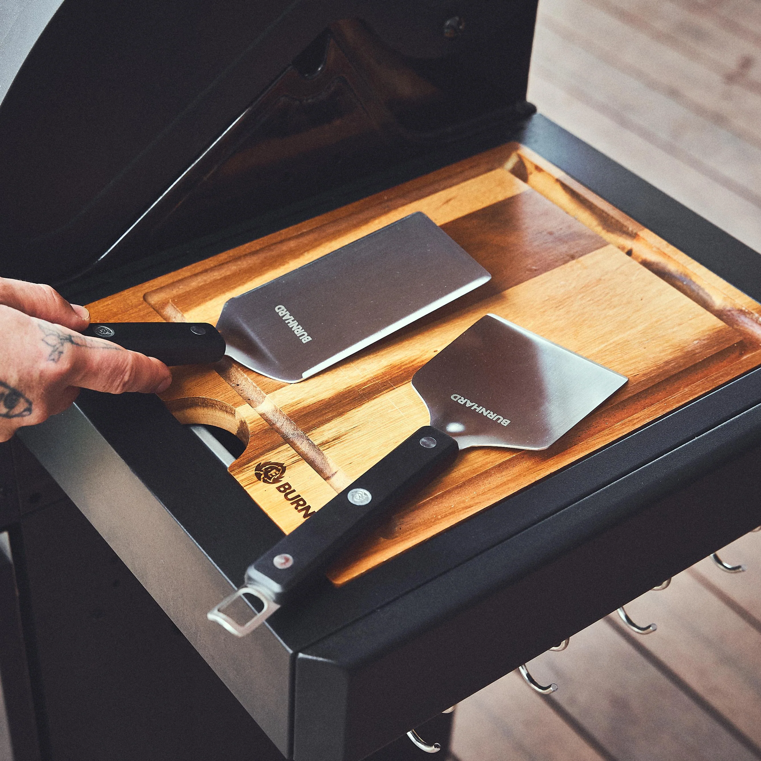 BURNHARD Plancha Set mit 2tlg. Grillspachtel und Grillschaber - JONES von BURNHARD