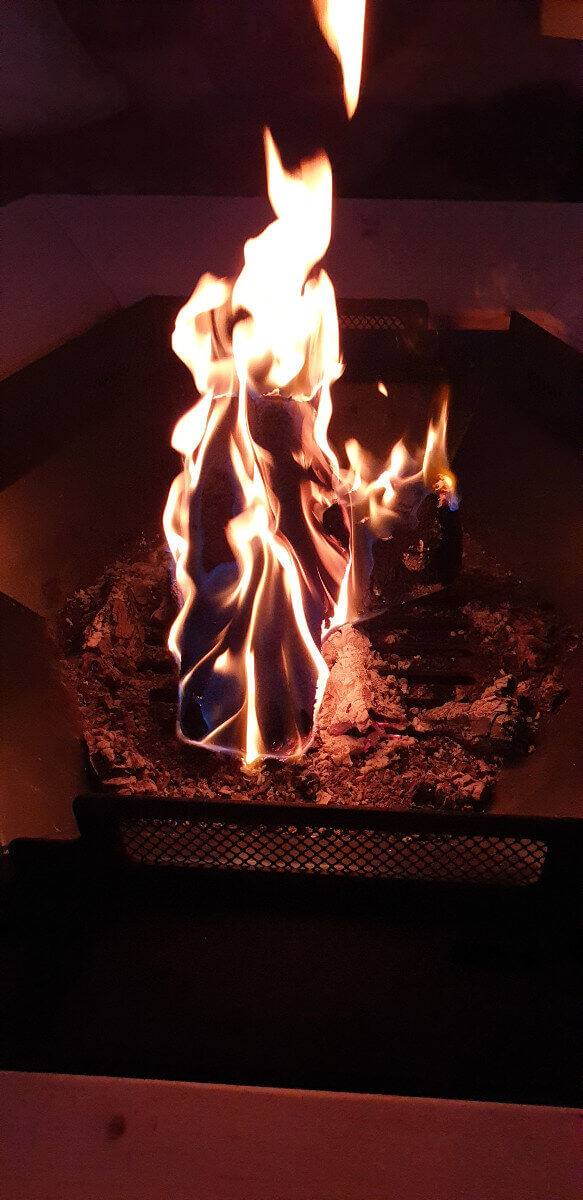 10x Dauerbrenner | Kaminfeuerscheit | 100 % nachwasende Rohstoffe | Kamin | Ofen | Grillkota von KAMINO Flam
