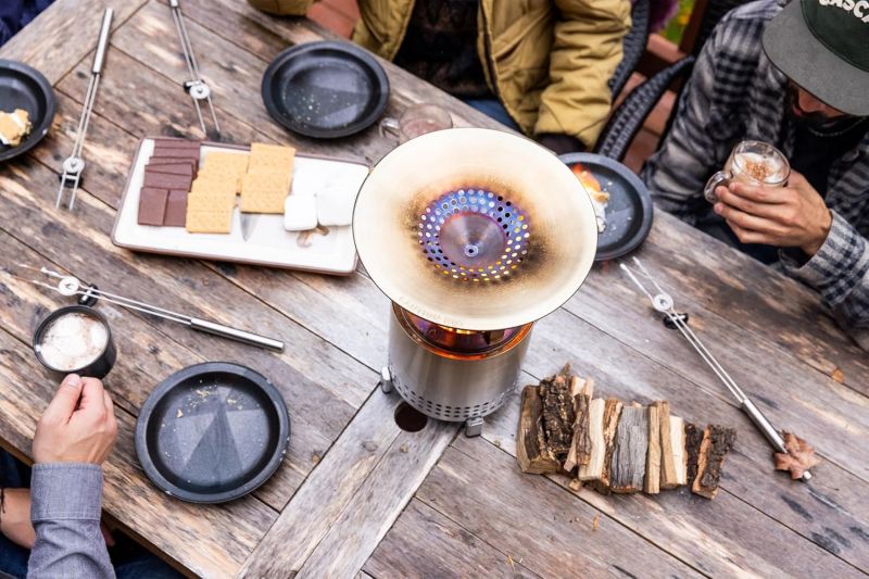 Solo Stove Mesa XL Tischfeuer Ø 17,8cm Tischkamin Outdoor Mulberry & Mesa XL Wärmeverteiler  von Solo Stove
